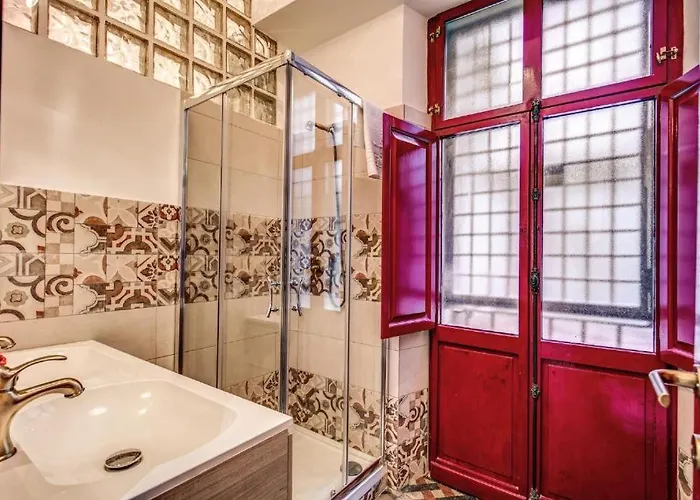 Navona Stylish Apartment Rome