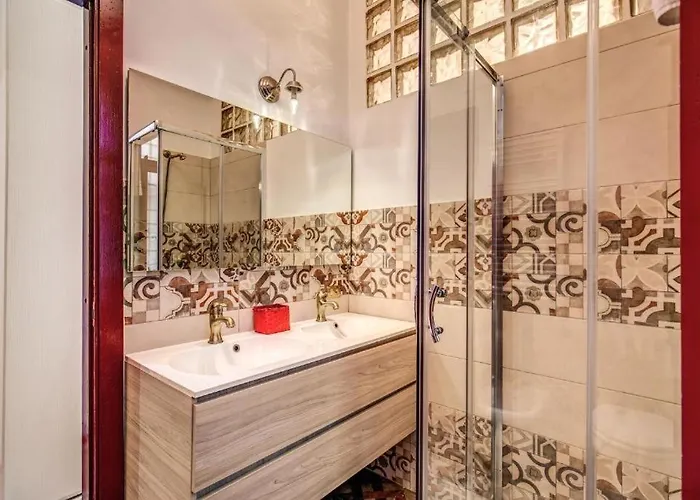 Navona Stylish Apartment Rome